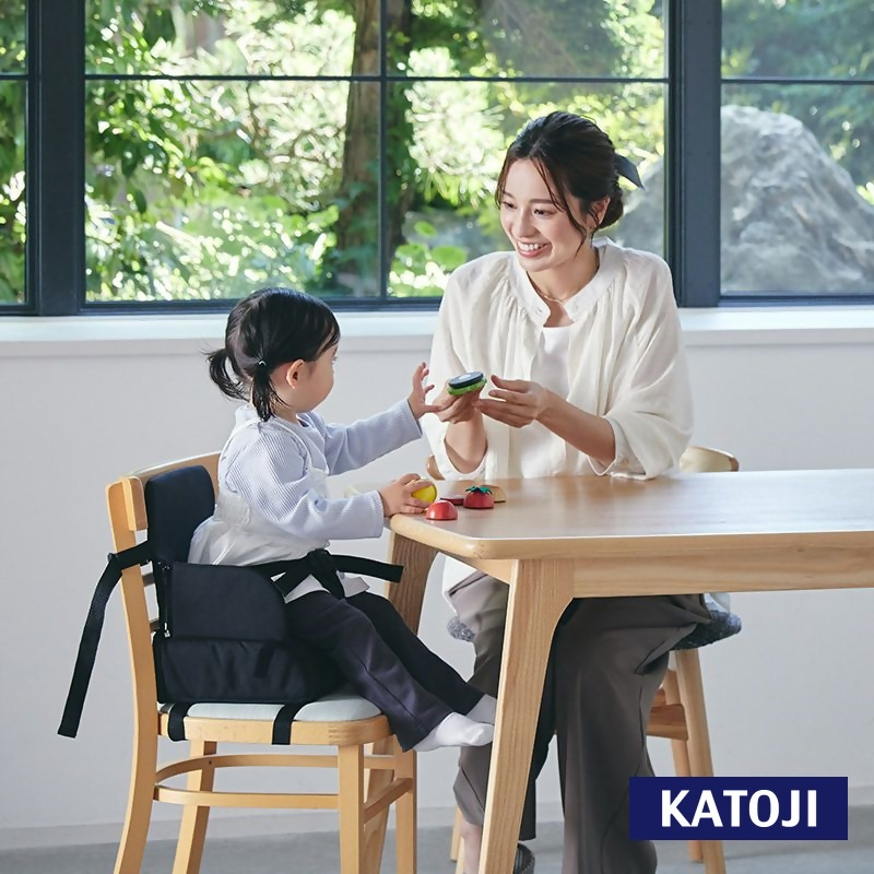 リュックチェアルンルン（ブラック）｜カトージ KATOJI ブランド 子育て ベビー用品 赤ちゃん 子ども 子供 リュック かばん ベビー かわいい クッション 鞄 カラフル チェア 椅子 いす お出かけ リュックチェア