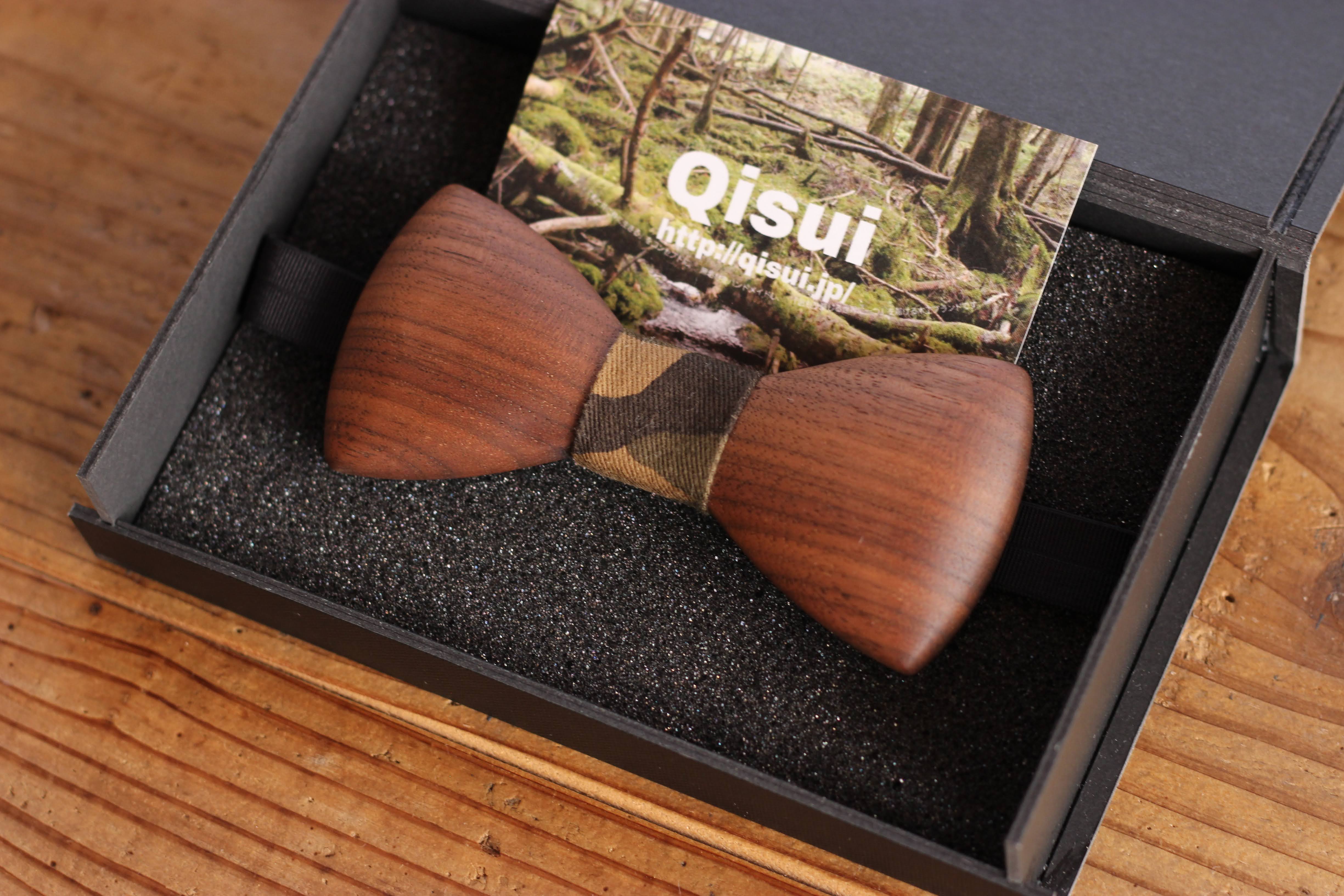 【一点物：ハンドメイド】オリジナル木製蝶ネクタイ（ウォールナット） ｜ パーティ イベント 入園式 卒園式 蝶ネクタイ ネクタイ メンズ 日本製 木製 新郎 蝶タイ お色直し 披露宴 お祝い 記念日 記念撮影 ファッション おしゃれ 小物