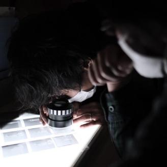 やきもの散歩道を巡る写真家体験(中判フィルムカメラで撮影?暗室作業?作品制作)