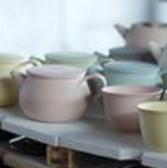 【常滑焼】IH対応のホワイトカラー薬用耐熱土瓶