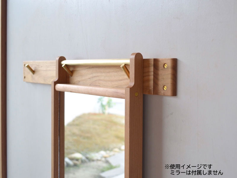 フックバー 真鍮 壁掛け フック w560mm×h70mm×d15mm ウォールフック 樹種 サクラ 壁面収納 玄関 子供部屋 インテリア DIY おしゃれ シンプル デザイン HOFF&Co. お取り寄せ 愛知県 小牧市 送料無料