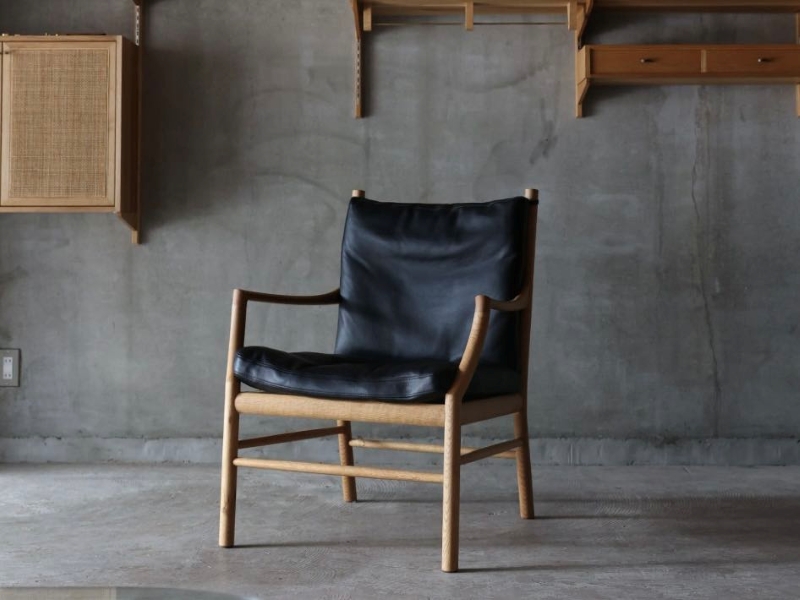 【HOFF&Co.】リビングチェア　椅子 チェア 一人掛け リビング ナラ 無垢材 本革 家具 インテリア