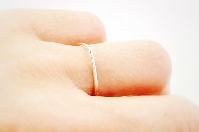 シルバー しずく型リング