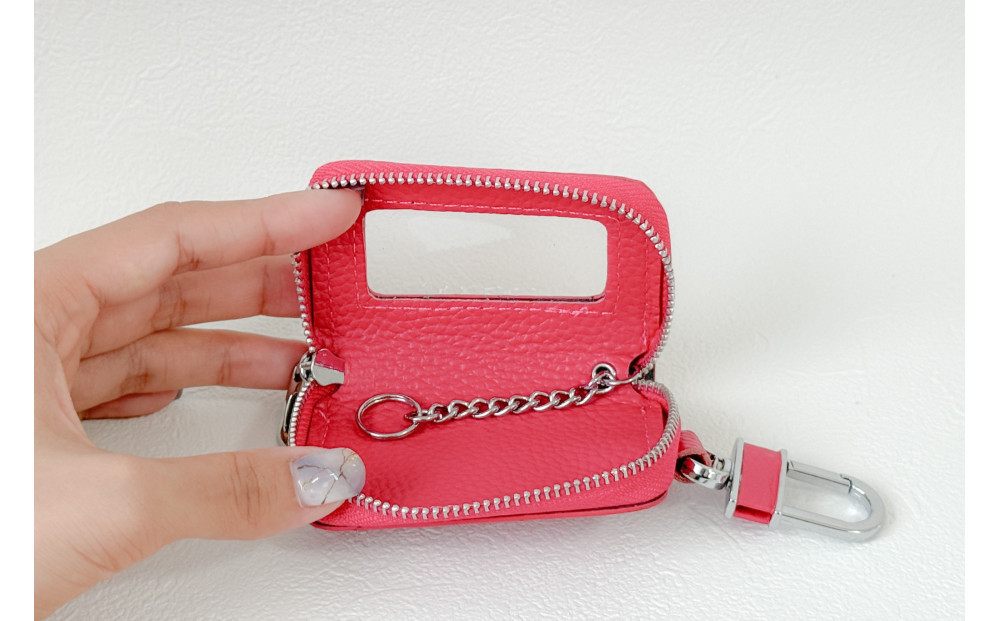 【本革スマートキーケース】＜ピンク＞ ねこ おしゃれ 可愛い コンパクト スリム 猫 レザー 窓つき 収納