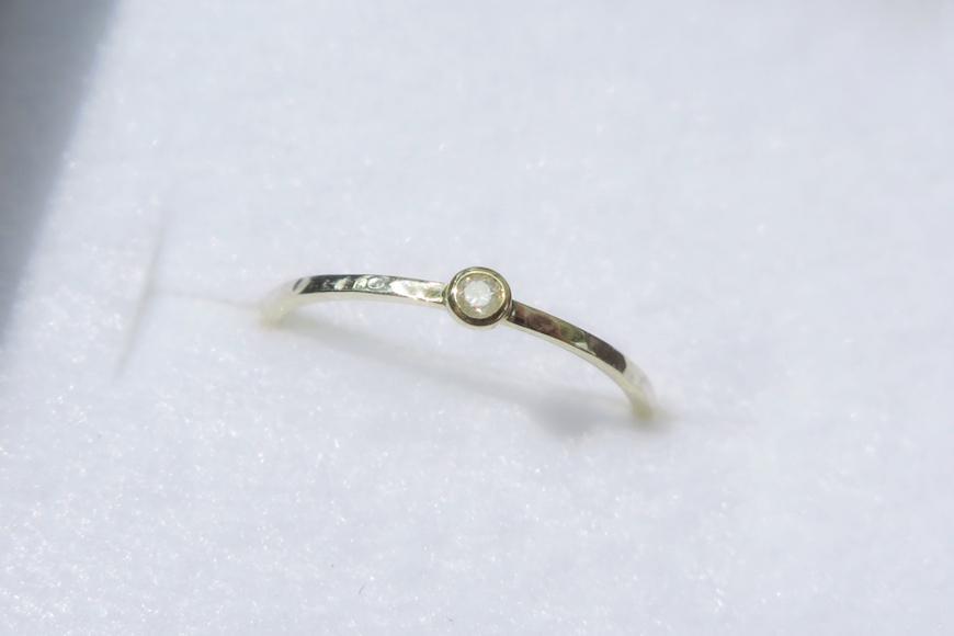 【プレゼント包装付き】誕生石リング（K10）