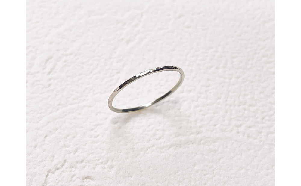 【プラチナ ペアリング】丸つち目 極細＆細リング（ハンドメイド）- ギフト包装付き -