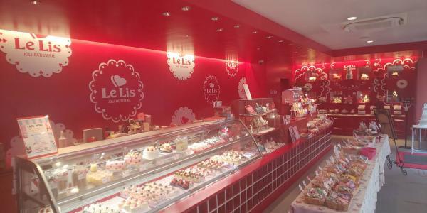 【Le Lis】シンデレラ♪とびっきり可愛い芸術デコレーションケーキ5号（4～6名様分）！もちろん美味しさにも自信！【冷凍でお届け・冷蔵解凍】