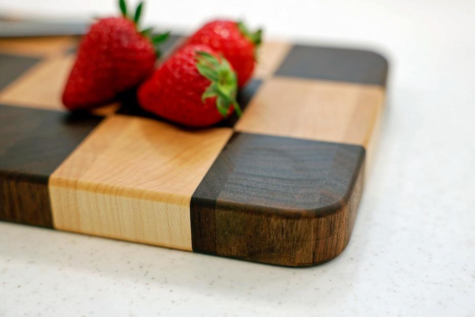 エンドグレインカッティングボード ＜Ichimatsu＞ミニ【削り直し無料】