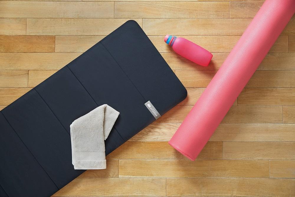 エアウィーヴ ポータブル mini マットレス 高反発 アウトドア / ギフト 贈り物 プレゼント 祝い 内祝い 誕生日 記念日 お土産 父 母 敬老 お中元 お歳暮