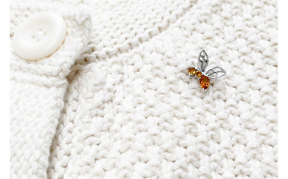 【プレゼント包装付き】ミツバチ ピンバッジ（SV /シトリン）