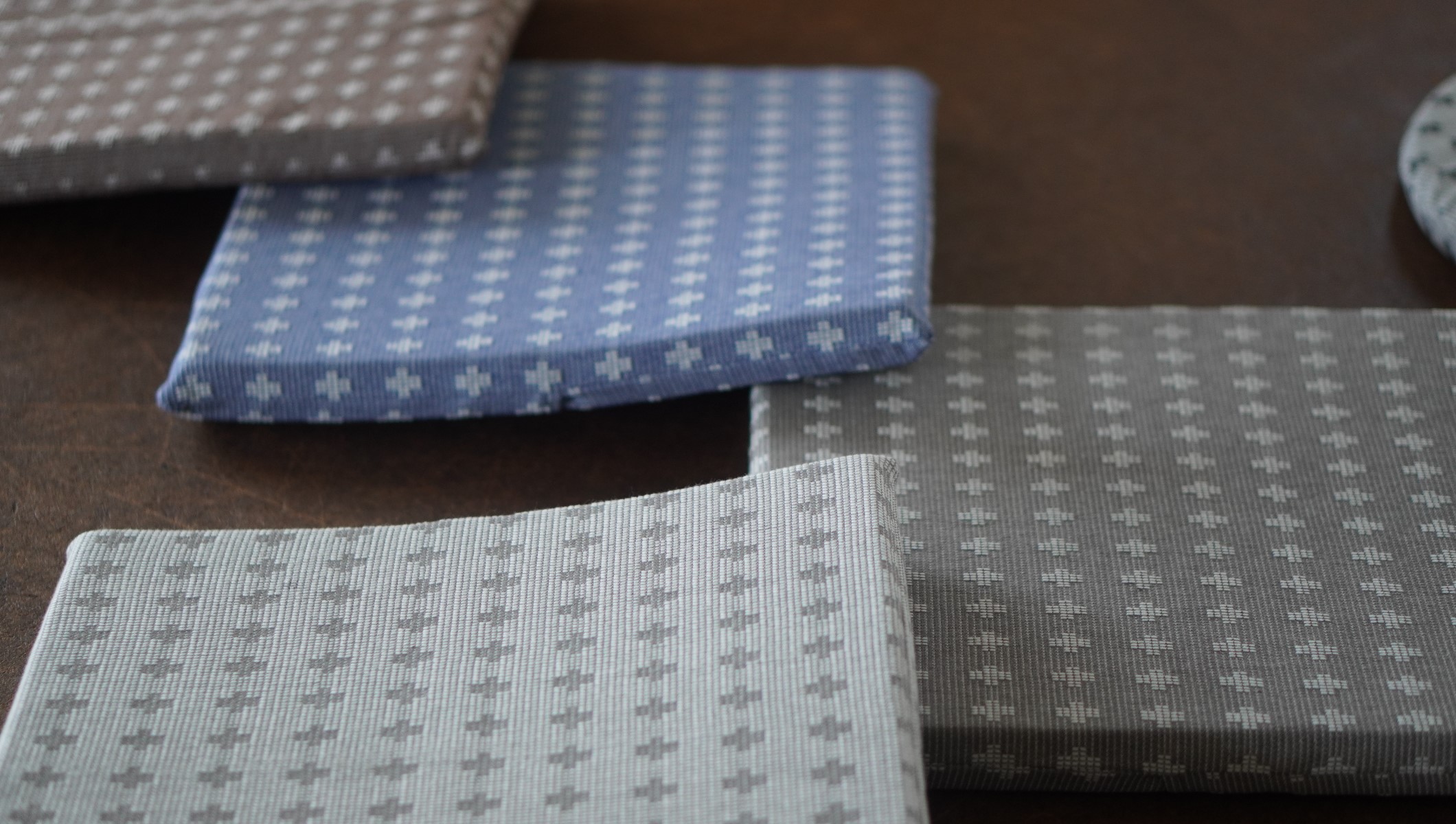 刺し子クッション（四角型）（イエロー）（1762）