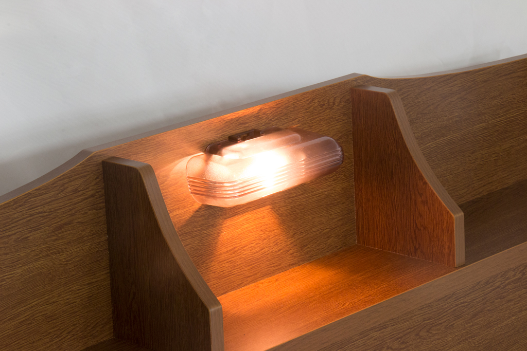 【組立サービス付】320　シングルサイズ　棚照明コンセント付きデザインフロアベッド　国産ポケットコイルマットレス(108618)付(ブラック)（1457）