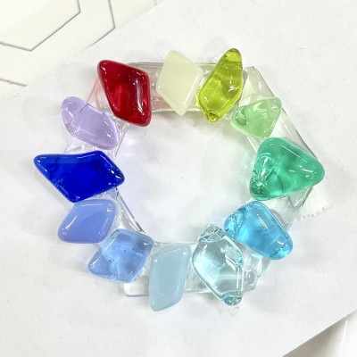 ワクワク体験・ガラスのアクセサリーづくり