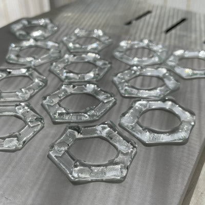 ワクワク体験・ガラスのアクセサリーづくり