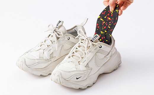 Under　The　Insole　24cm