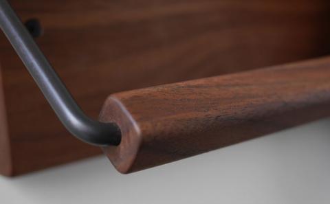 Sneaker wall スニーカーウォール  SW-680WN ウォールナット（おおよそ3足収納 ウォルナット無垢材 壁掛け 木製 シューズラック スリッパラック）【配達不可：沖縄・離島】