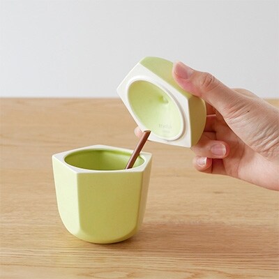 りんごの形のシュガーポット pomme 王林　【ttyokzk ceramic design】