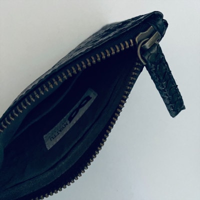 NYATTU PROJECT　天然パイソン革(ヘビ革) フラグメントケース(ポーチ) ブラック