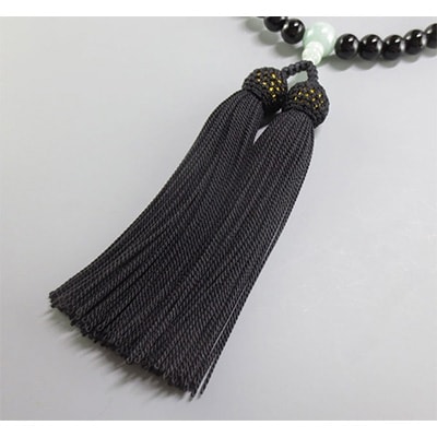 女性用数珠(念珠)　黒オニキス　翡翠仕立　正絹黒房　桐箱入