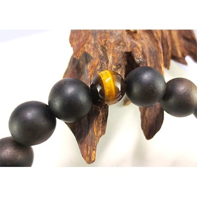 男性用数珠　国産　黒柿　虎眼石仕立　正絹房/ 桐箱入り