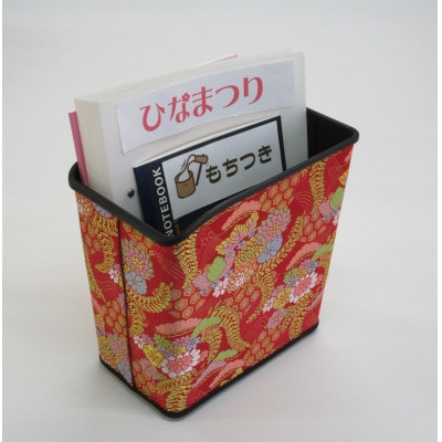 【山田人形店】愛知県北名古屋市　和室にぴったりなおしゃれな西陣織金襴小物入れ　赤地　1個