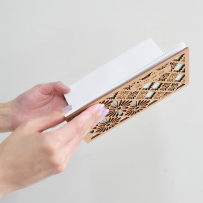 伝統と現代が融合した、美しい和モダンデザインの御朱印帳「菱菊」 1冊　愛知県北名古屋市製