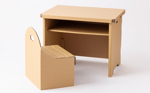 【段ボール製】　幼児向けデスク＆チェア　『らくデス』