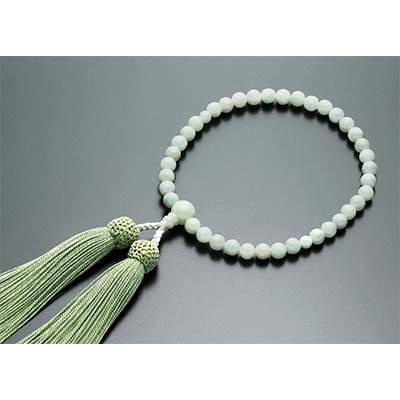 女性用数珠(念珠)　ビルマ産　本翡翠　共仕立　正絹房　桐箱入
