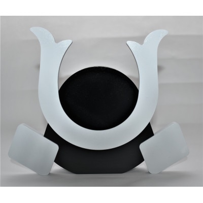 シンプル兜飾り・黒×白