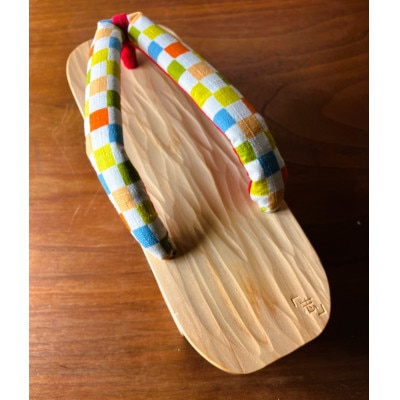 郡上踊り　踊り下駄　槍鉋(やりかんな)下駄　女性用Lサイズ　鼻緒/市松