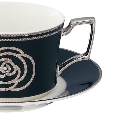 ノリタケ【エイダン】カップ＆ソーサー(黒)