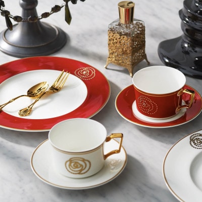 ノリタケ【エイダンゴールド】カップ＆ソーサー(赤)