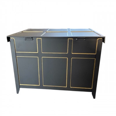 『焼却炉の鈴木工業』　鉄製　宝箱