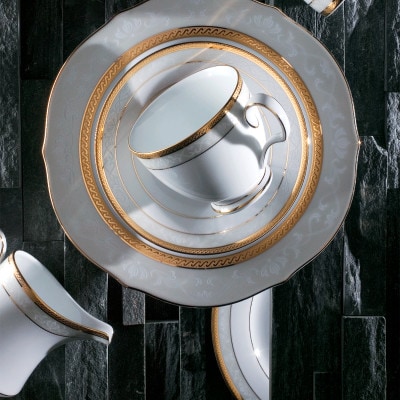 ノリタケ【ハンプシャーゴールド】カップ＆ソーサー