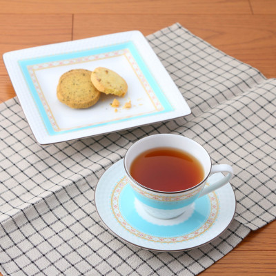 ノリタケ【ハミングブルー】19cmスクエアプレートペア