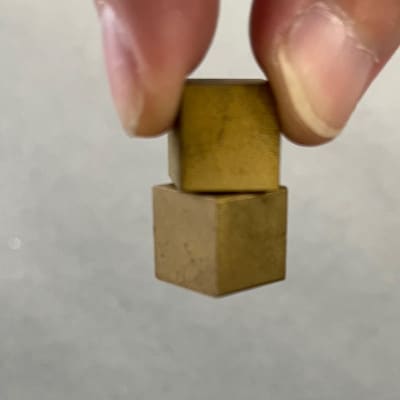 真鍮マグネットキューブ 【CUBE】 4個【配送不可地域：沖縄県】