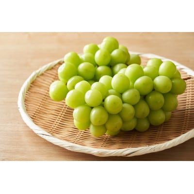 【8月上中旬より順次発送】愛知県産　シャインマスカット　約2kg箱【配送不可地域：離島】