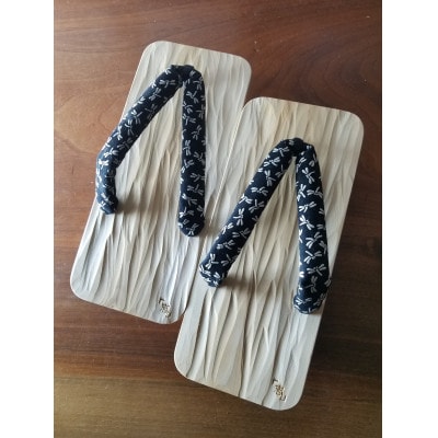 郡上踊り　踊り下駄　槍鉋(やりかんな)下駄　男性用LLサイズ　鼻緒/トンボ