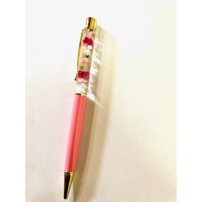 ハーバリウムボールペンローズラメ(花カラー:ピンクホワイト系)替え芯付【配送不可地域：離島・北海道・沖縄県】