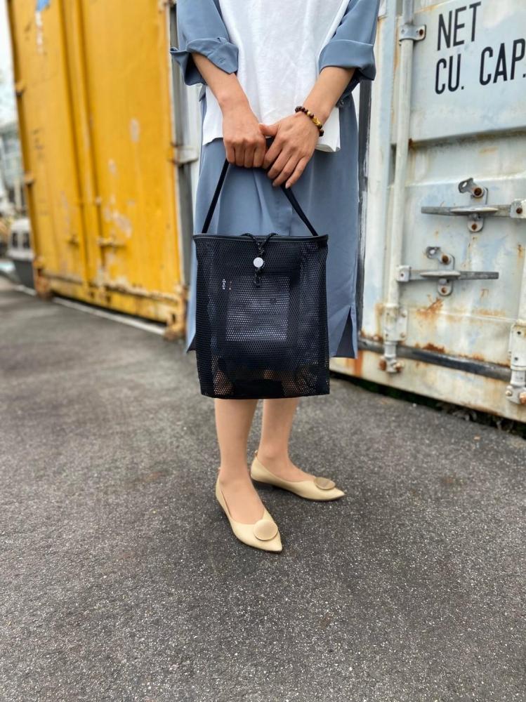 パッカブル 縦型ショルダー　NAKI 【M】Hard mesh｜人気バッグ おすすめショルダー［ パッカブル 縦型ショルダー NAKI Mサイズ Hard mesh 軽量 バッグ ショルダー 人気 おすすめ ギフト プレゼント お取り寄せ 通販 送料無料 ふるさと納税 ］