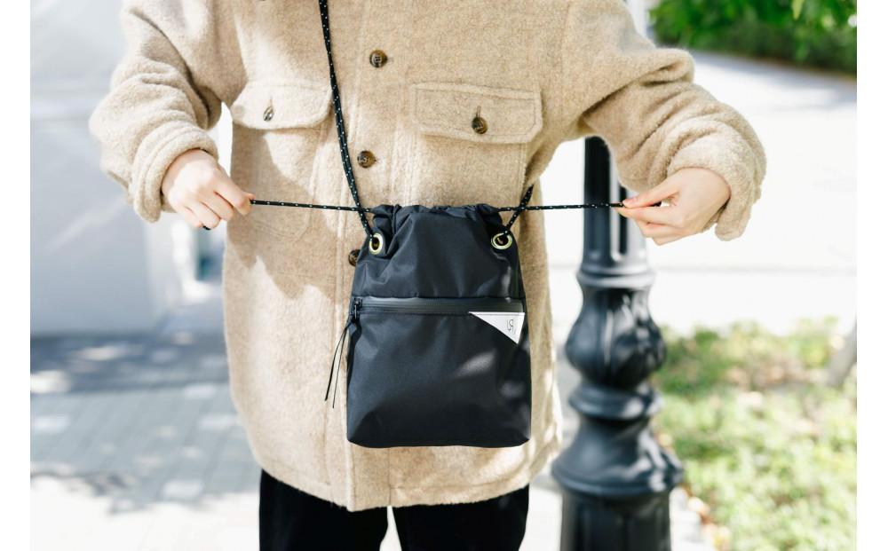 巾着型でも片手で開けれる　Enjyu 2　Super water repellent