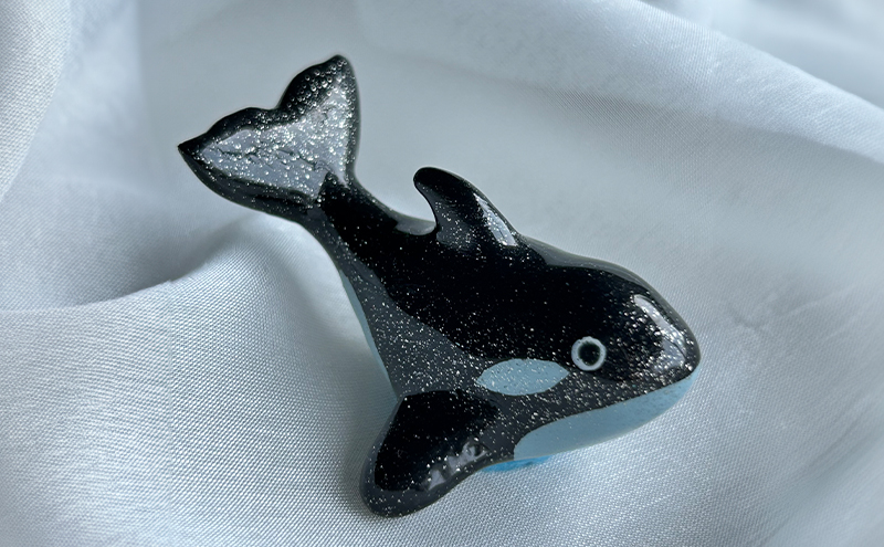 鋳物 ペーパーウエイト 愛知 ペーパーウエイト（シャチ3体セット）ブルー・ピンク・白 重し 【蟹江町】