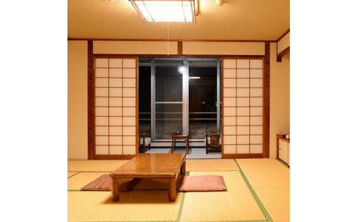 まるは食堂 旅館 ペア 宿泊券 ふぐ 知多　の恵み コース ( 1泊 2食 )伊勢海老 エビフライ 国産 知多牛 旬 海鮮 天然 温泉 豊浜本店 まるは 食堂 旅行 グルメ 人気 おすすめ 愛知県 南知多町 『ふぐ入り』知多の恵みコース付ペア御宿泊券(1泊2食付)