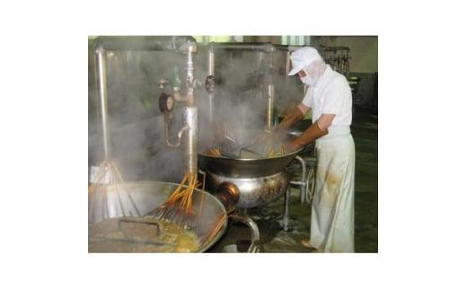 プレミアム和風オイルサーディン オリーブオイル入り 180g(5-7尾)×5P 豊浜産イワシ