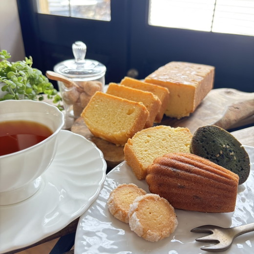 河の屋　パティスリー Kawanoya　手作り焼き菓子人気10種とパウンドケーキ詰め合わせ ｜ フィナンシェ マドレーヌ クッキー パウンド ケーキ 焼き菓子 洋菓子 おやつ お菓子 おかし スイーツ おすすめ 人気 詰め合わせ セット 贈り物 プレゼント ギフト