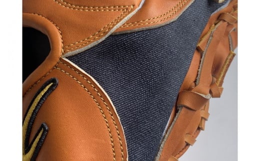 THE MARVELOUS 野球グローブ　〈岡山県産デニム仕様〉