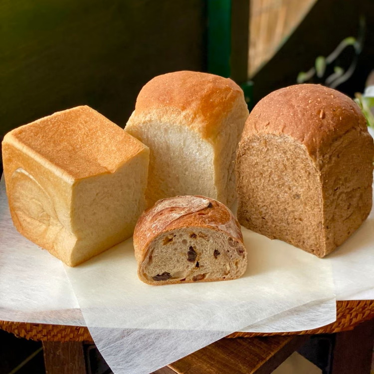 【乳製品不使用】薪窯パン お食事セット ｜ 食パン フランスパン ベーグル 詰合せ