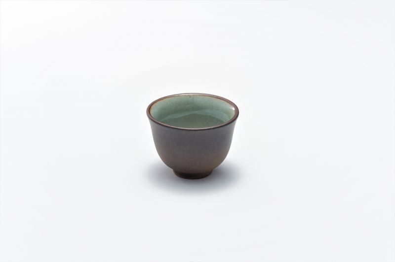 【萬古焼（ばんこやき）】玉露、かぶせ茶、高級茶葉をより美味しく愉しむ茶器。和洋のインテリアを選ばないモダンデザイン。ひとしずく（急須と煎茶碗）セット 【ちゃ】 藤総製陶所 ちゃ