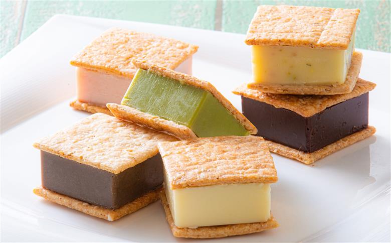 【スイーツ】ホワイトチョコと豆乳バターの出会い！豆乳バタークリームサンド 6種類セット。「caccaさんのキッシュ」から。