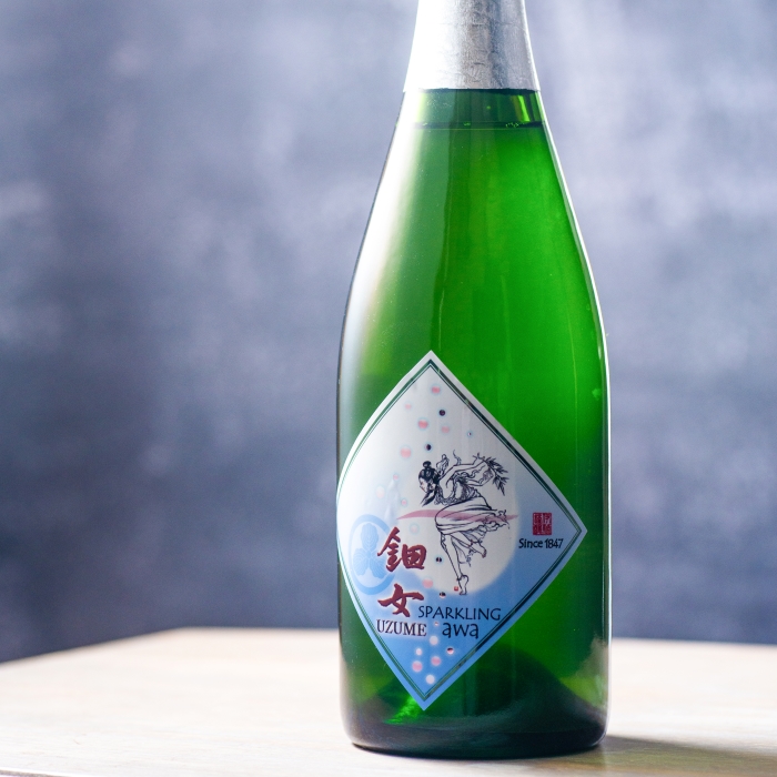 日本酒のほのかな甘みとシャンパンのようなノド越しのキレの両立。伊藤酒造 鈿女（うずめ）AWA 泡 スパークリング 720ml